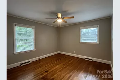 4217 Winfield Drive, Charlotte, NC 28205 - Photo 19