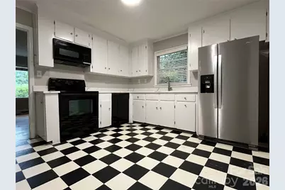 4217 Winfield Drive, Charlotte, NC 28205 - Photo 23
