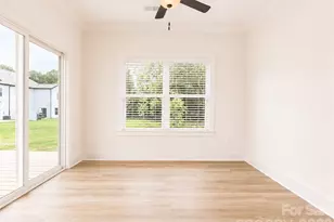 1220 N Sharon Amity Rd, Charlotte, NC 28211 - Photo 15