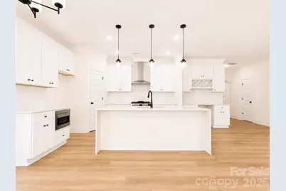 1220 N Sharon Amity Road, Charlotte, NC 28211 - Photo 13