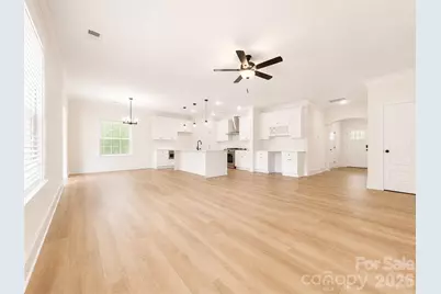 1220 N Sharon Amity Road, Charlotte, NC 28211 - Photo 3