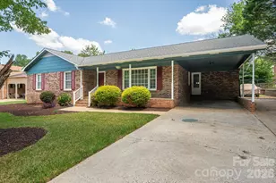4416 Coachwood Ln, Gastonia, NC 28056 - Photo 3