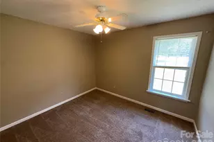 1066 Cameron Rd, York, SC 29745 - Photo 15