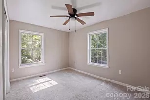 23 Rolling Hills Dr, Asheville, NC 28806 - Photo 7