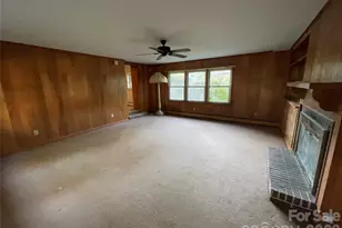 318 Academy St, Canton, NC 28716 - Photo 31