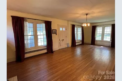 318 Academy Street, Canton, NC 28716 - Photo 3
