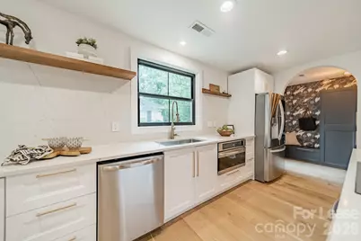 2528 Providence Road, Charlotte, NC 28211 - Photo 15