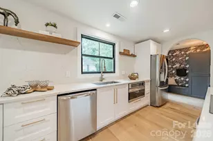 2528 Providence Rd, Charlotte, NC 28211 - Photo 15