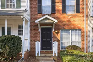 6407 Windsor Gate Ln, Charlotte, NC 28215 - Photo 3
