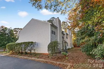 6407 Windsor Gate Lane, Charlotte, NC 28215 - Photo 17