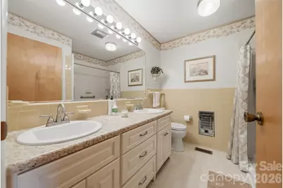 1599 Oakmont Drive, Lenoir, NC 28645 - Photo 21