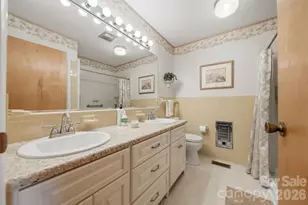 1599 Oakmont Dr, Lenoir, NC 28645 - Photo 21