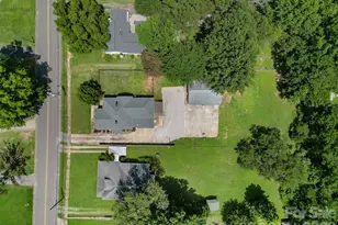 207 Faulkner St, Clover, SC 29710 - Photo 5