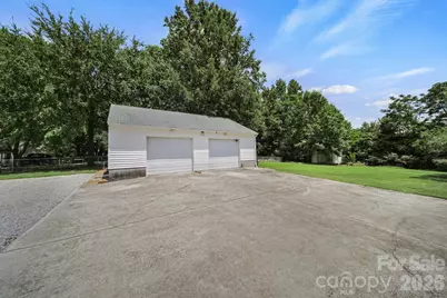 207 Faulkner Street, Clover, SC 29710 - Photo 41