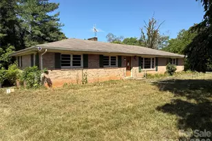649 Curtis Bridge Rd, North Wilkesboro, NC 28659 - Photo 5