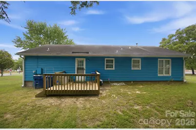 302 W Elm Street, Wingate, NC 28174 - Photo 21