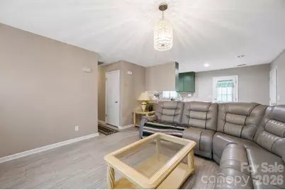 302 W Elm Street, Wingate, NC 28174 - Photo 5
