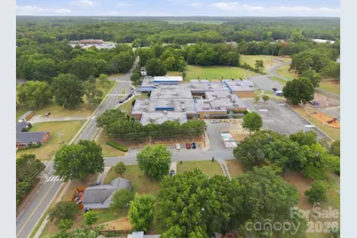 302 W Elm Street, Wingate, NC 28174 - Photo 25