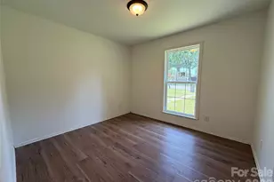 3523 Spring Terrace Ln, Charlotte, NC 28269 - Photo 7