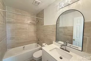 3523 Spring Terrace Ln, Charlotte, NC 28269 - Photo 13