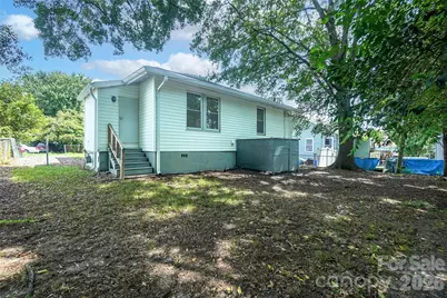1113 W 5th Avenue, Gastonia, NC 28052 - Photo 3