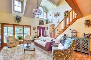 910 California Creek Rd, Mars Hill, NC 28754 - Photo 3