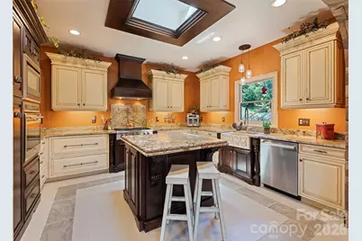 910 California Creek Road, Mars Hill, NC 28754 - Photo 5