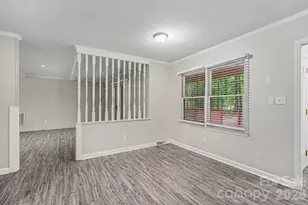 5505 Trossacks Ct, Charlotte, NC 28212 - Photo 9
