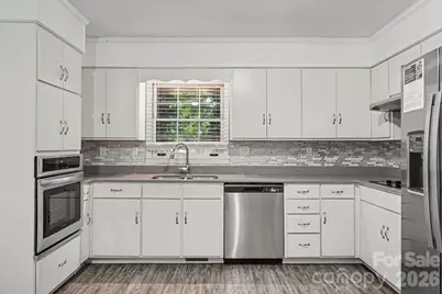 5505 Trossacks Court, Charlotte, NC 28212 - Photo 7