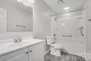 5505 Trossacks Ct, Charlotte, NC 28212 - Photo 11