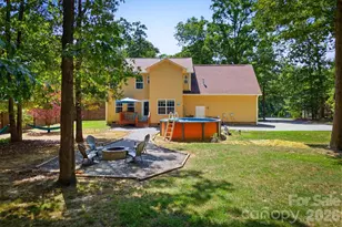 802 White Oaks Cir, Monroe, NC 28112 - Photo 9