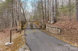 1213 Lost Valley Rd, Scaly Mountain, NC 28775 - Photo 3