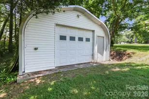 1981 Crestwood Ln, Clover, SC 29710 - Photo 29