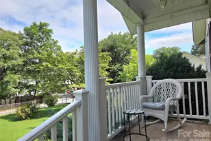 201 Stafford St, Black Mountain, NC 28711 - Photo 3