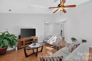 906 Woodhill Dr, Fletcher, NC 28732 - Photo 13