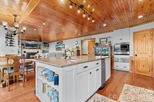 1013 Perry Rd, West Jefferson, NC 28694 - Photo 13