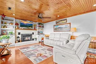 1013 Perry Rd, West Jefferson, NC 28694 - Photo 17