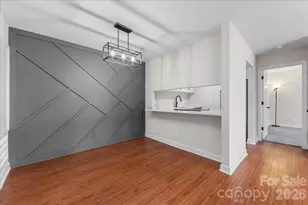 1612 Sharon Rd W, Charlotte, NC 28210 - Photo 7