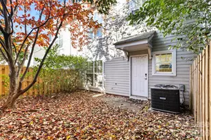 958 W 1st St, Charlotte, NC 28202 - Photo 29