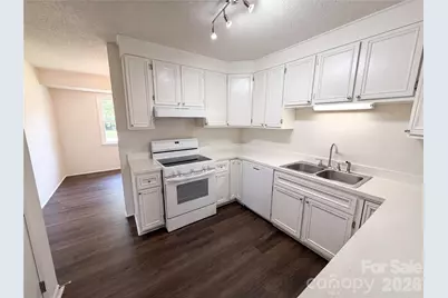 1034 Buckingham Avenue, Gastonia, NC 28054 - Photo 7