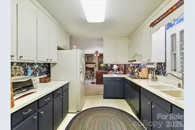911 Lansdowne Road, Charlotte, NC 28270 - Photo 7