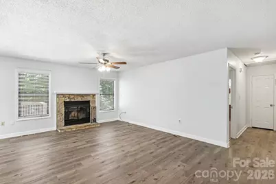 988 Cranberry Circle, Fort Mill, SC 29715 - Photo 5