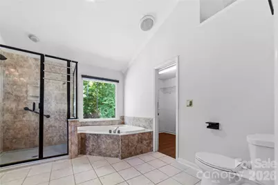5010 Ardenwoods Drive, Charlotte, NC 28215 - Photo 25