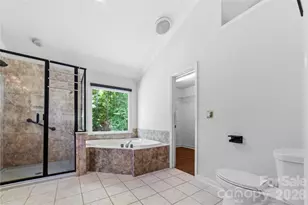 5010 Ardenwoods Dr, Charlotte, NC 28215 - Photo 25
