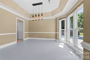 5010 Ardenwoods Dr, Charlotte, NC 28215 - Photo 13