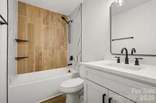 323 Whispering Pines Dr, Charlotte, NC 28217 - Photo 21