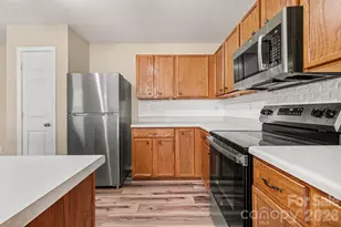 8607 Westhope St, Charlotte, NC 28216 - Photo 11