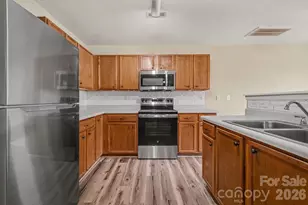 8607 Westhope St, Charlotte, NC 28216 - Photo 9
