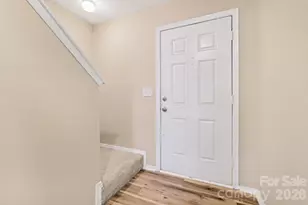 8607 Westhope St, Charlotte, NC 28216 - Photo 3