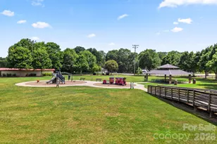 623 E 4th Ave, Gastonia, NC 28054 - Photo 23